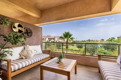 Image de Appartement de charme résidence avec piscine Wi-Fi