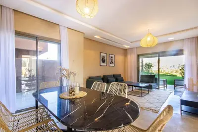 Image de Pool & Garden View - Family relaxation