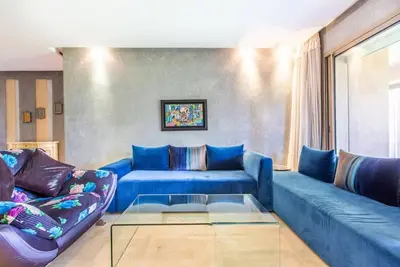 Image de Front de piscine en rez-de-Jardin à Prestigia