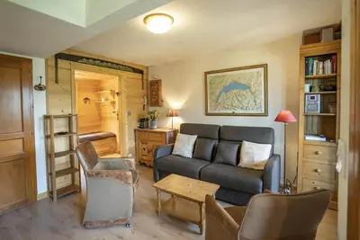 Image de 1er étage, parking, télévision, casier à ski, 42m², Châtel