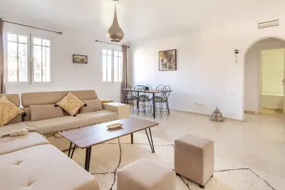 Image de Super cosy fully equip - pool - prox. M Avenue