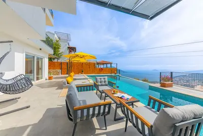 Image de Villa for 6 with Stunning Sea Views in Kiziltas, Kalkan.