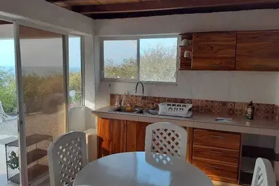 Image de Acogedora Casa Frente al mar en Sta Marianita, 3 Dormitorios con Hermosa Vista!