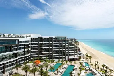 Image de 🌞 All-Inclusive Optional OceanFront Beach Resort Jr. Vls 🏖️ ~ 𝕏 @MyBeachSuites