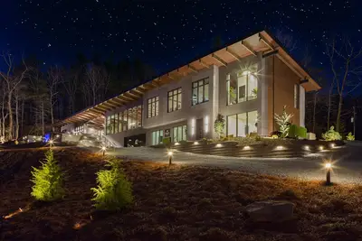 Image de Pinhoti Peak - Modern Mountain Cabin