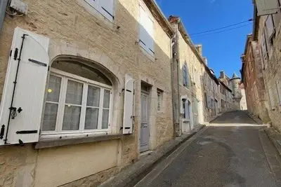 Image de Jolie maison de ville à Gramat