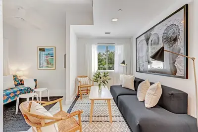 Image de Fifa Perfect 21km | ArTease Wynwood Collection: Sleeps 16 & Free Parking