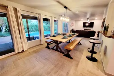 Image de Desert Garden Oasis