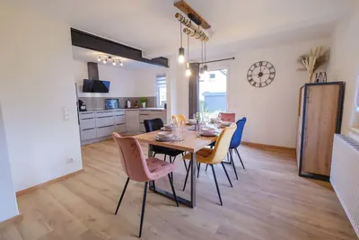 Image de Ferienhaus für 8 Gäste mit 120m² in Hellenthal