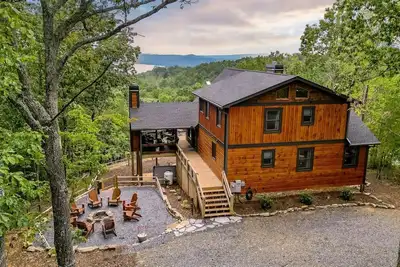 Image de Almost Heaven Lakeview Lodge