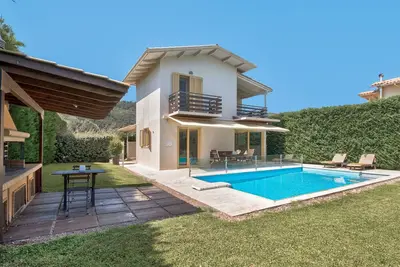 Image de Appartement 'Casa Smaragdi B' avec vue sur la mer, Wi-Fi et climatisation