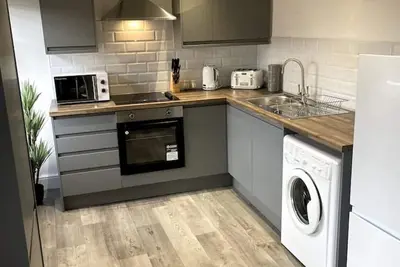 Image de Spacious Central Apartment