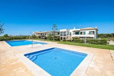 Image de Apartment Pera - 5 minutes away from the beach