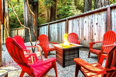 Image de Starry Nights-Fun, Forest Magic! Near Guerneville & Russian River! GmRm