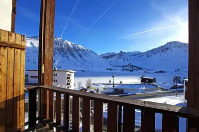 Image de À 100m des pistes de ski, 1er étage, vue lac/montagne, balcon, télévision, casier à ski, 42m²
