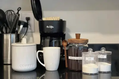 Image de Uo-KingBd-Ac-CouchBd-ComfyClean-Autzen-AmazonPark-GreatWalkBikeScore