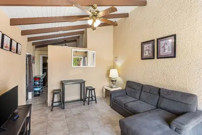 Image de Caribbean View Style (1-Bedroom Condo) with Pool - Pets Allowed by RedAwning