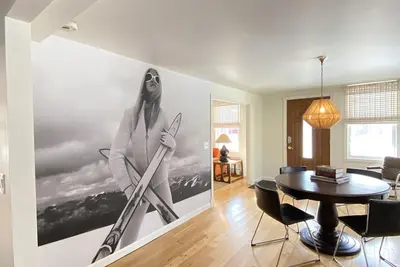 Image de Monthly or Seasonal rental. Sleeps 9, pet friendly! 5 mins to Okemo