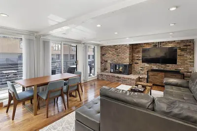 Image de Chateau Roaring Fork Unit 35 | Newly Updated Condo, 4 Blocks From Aspen Mountain