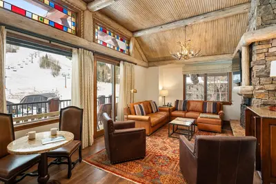 Image de The Ritz-Carlton Club | 3 Bedroom Penthouse 4302, Ski-in & Ski-out Resort in Aspen Highlands