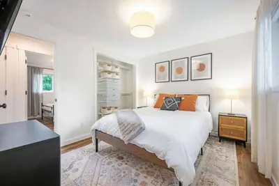 Image de 120 - Relaxing Kirkland Haven