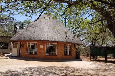 Image de Little House Little House Self Catering Vacances dans la brousse en Afrique à Marloth Park