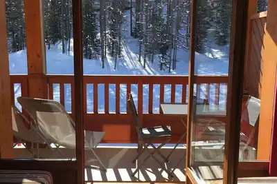 Image de Appartement 'Vars' avec vue sur les montagnes, piscine partagée et balcon