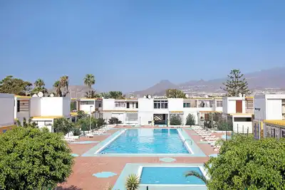Image de Maison de vacances \"Estudio Sagrario\" avec piscine partagée