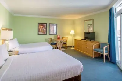 Image de Paradise Resort  Oceanview Queen Room 8th Flr