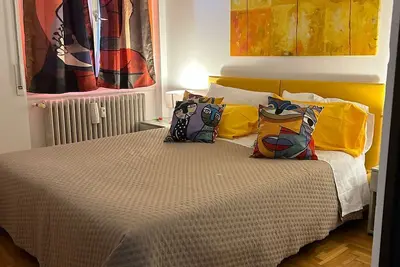 Image de Beautiful rooms in apartment with shared bathroom and kitchen use