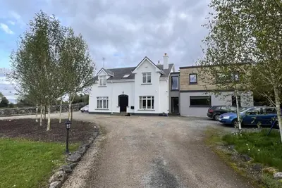 Quiet Family Room Bed & Breakfast