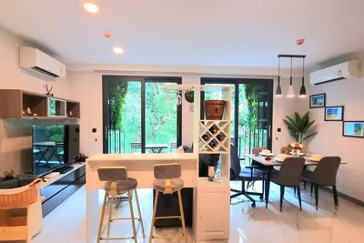 Image de A505-Penthouse avec vue sur la forĂŞt, 2 chambres, 2 bains, plage d'Ao Nang