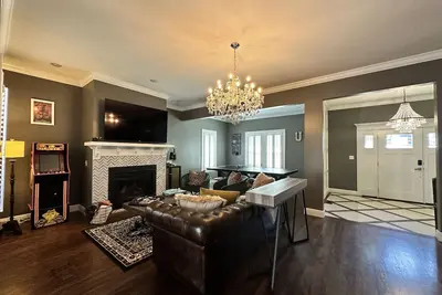 Image de Trendy Tulsa Speakeasy. Right in the middle of everything fun. No Cleaning Fee