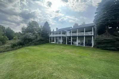 Image de Cozy & Private 2 Bedroom / Chief Golf Cottages Upper Condo / Spectacular Views!