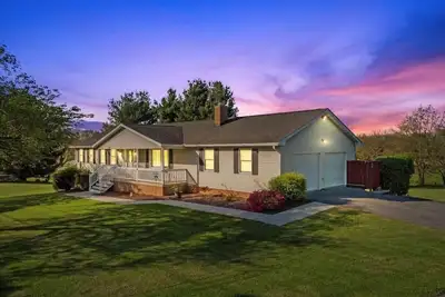 Image de Beautiful historical town, 3 bedrooms, countryside