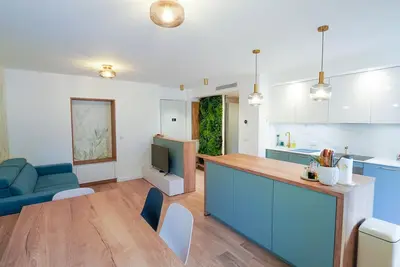 Image de Appartement Tout Équipé Pour 5 Ultra-confort Proche Plages, Shops & Centre-ville