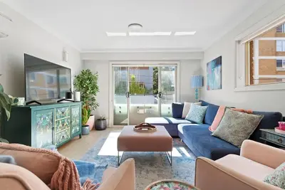 Image de Sunset Swirl A Pastel Dream by the Beach