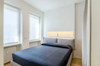 Image de Appartement deux pièces accueillant et élégant en plein cœur de la ville