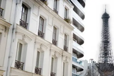 Image de Eiffel Tower doorstep Apartment in. 7th Palais Bourbon/Eiffel Tower