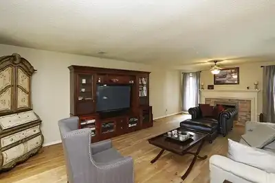 Image de Luxury family home, Cypress, Tx near to Fm 1960, Nw Houston and Iah Airport.