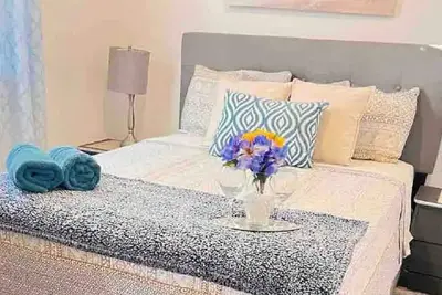 Image de Fun get away/Business class, Fast WIFi, 55” TVs…