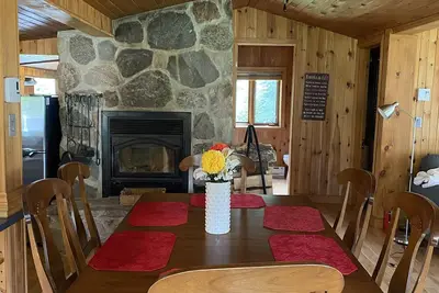 Image de Superbe chalet au coeur de la nature et à proximité d'un corridor aérobique