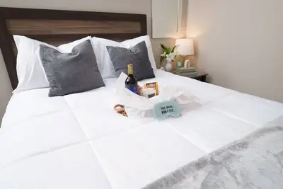 Image de ⭐️New Listing⭐️ Luxurious Condo Downtown Memphis