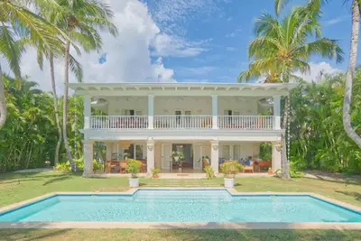 Image de Cozy golf view villa with close proximity to beach