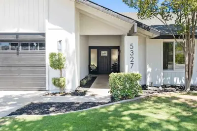 Image de Wonderful Fully Renovated Home