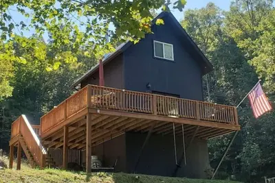 Image de Second Creek Cabin - Rustic Mostly 20 Wooded Acres