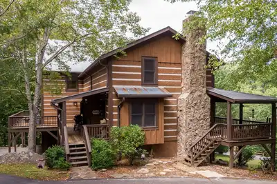 Image de Cari's Rivers Edge - private home in Boone with a fire pit
