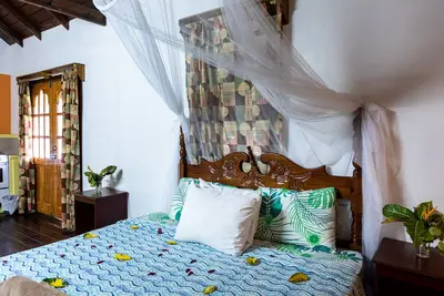 Image de Peaceful cottage in Marigot bay 2 mins walk to beach