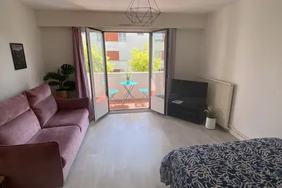 Image de Studio 'Grand Studio Avec Loggia' avec terrasse privée, balcon et Wi-Fi
