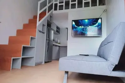 Image de Lovely Loft Apartment air-condioned for 2 px